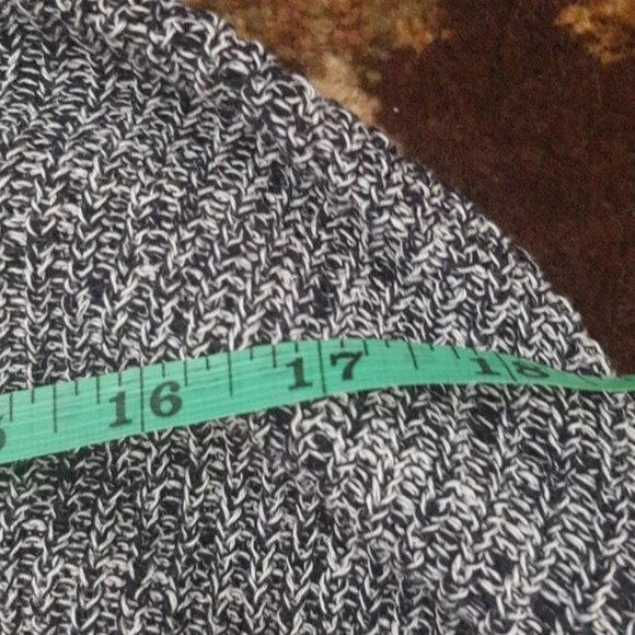 Linen silk blend sweater - Picture 6 of 6